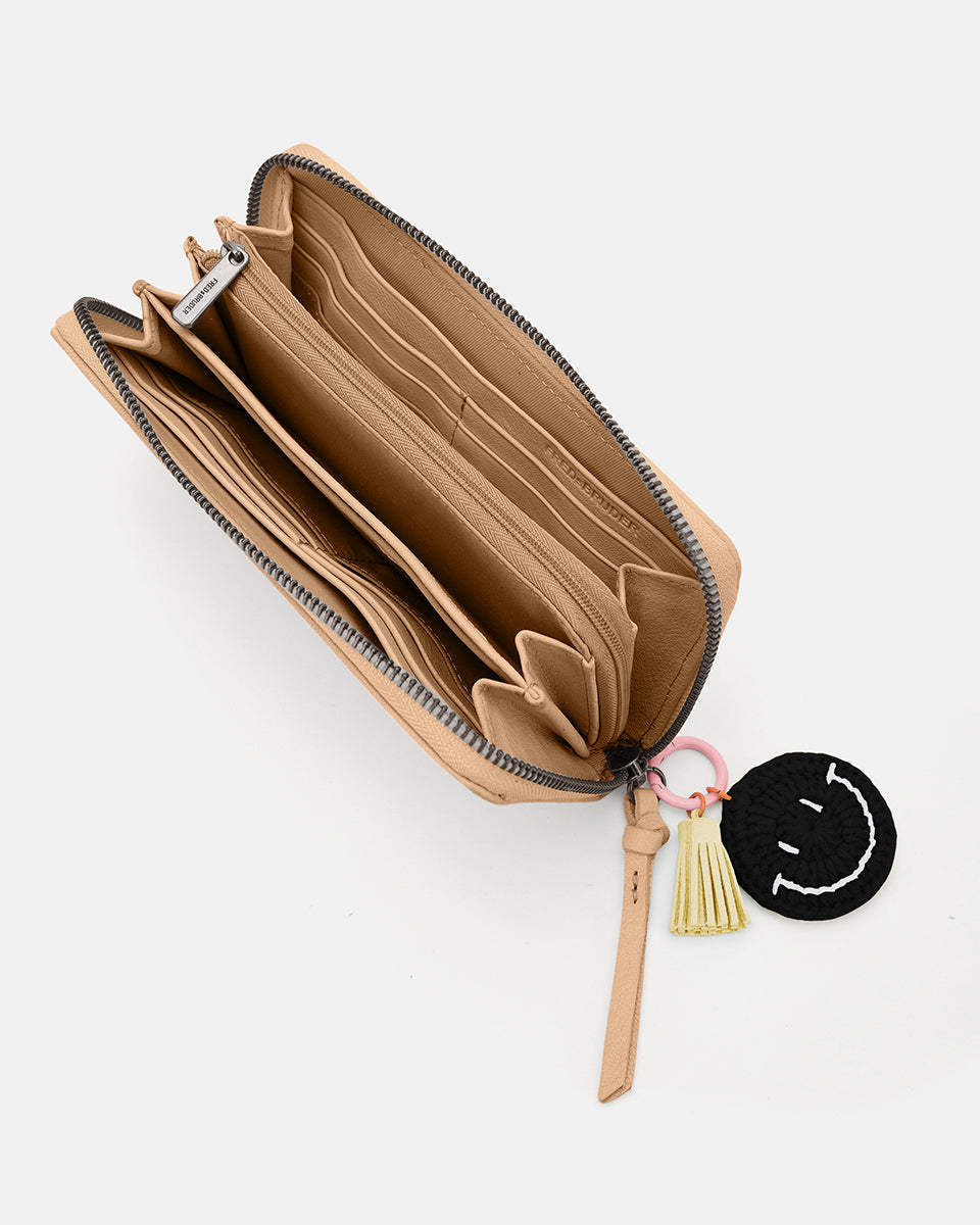 FREDsBRUDER- Accesoires>Damen>Ledergeldbörse>Lederportmonnaie- Take A Smile Wallet- black / OS-milk coffee / OS-chai latte / OS