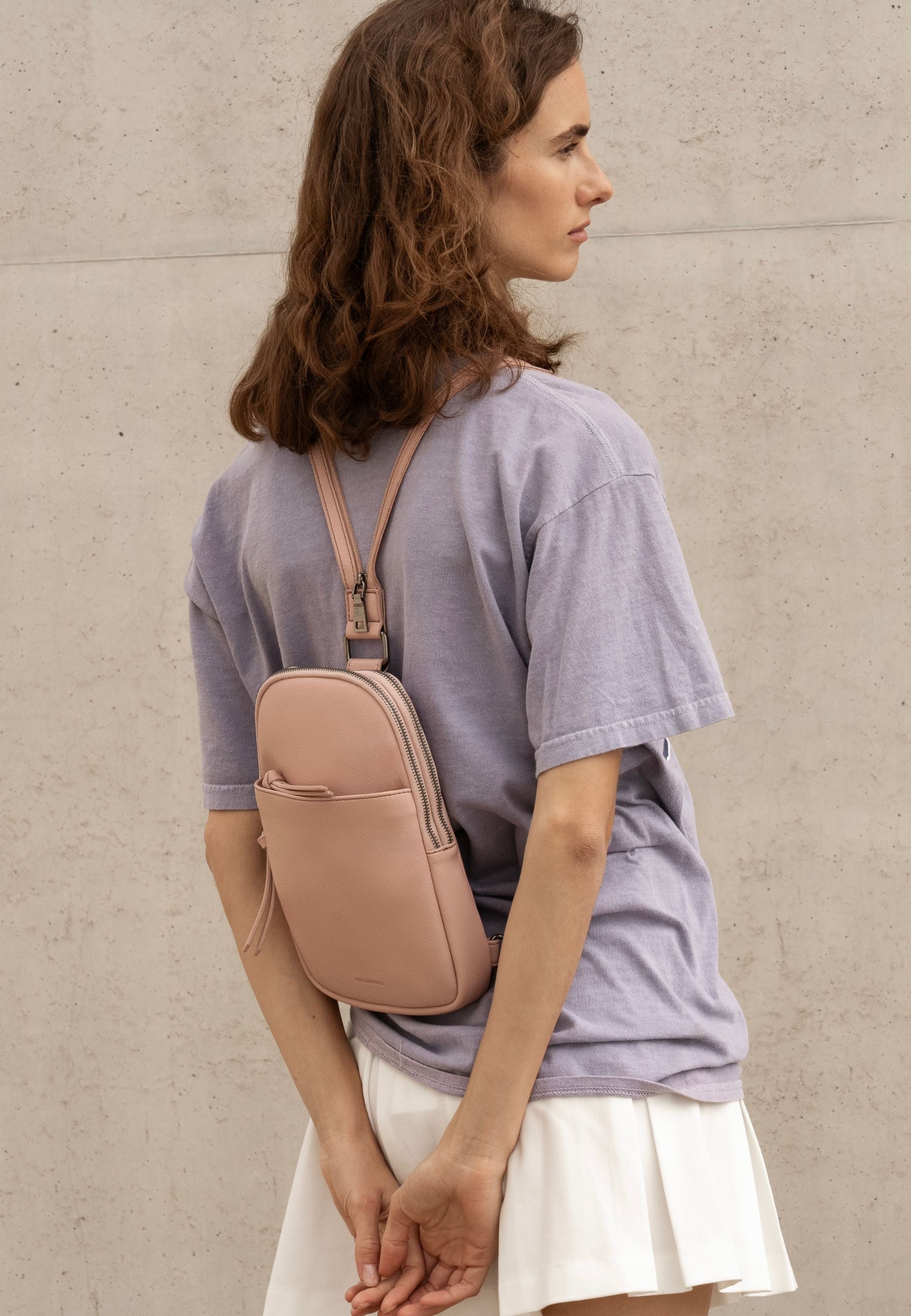 FREDsBRUDER- Handtaschen>Damen>Ledertaschen>Crossbody Taschen- Bestie Hybrid Crossbag- black / OS-powder taupe / OS