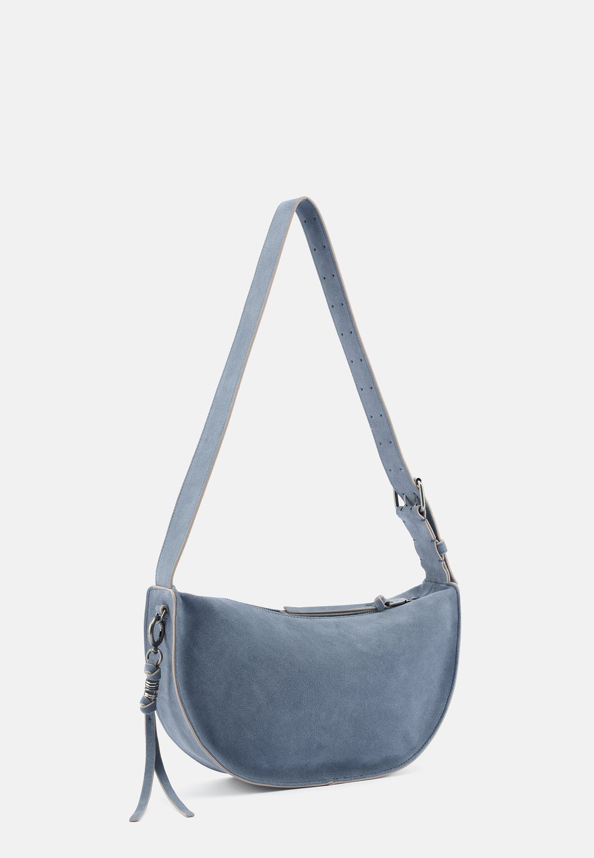 Denimblaue Midi-Schultertasche mit verstellbaren Schulterriemen und Karabinerbefestigung