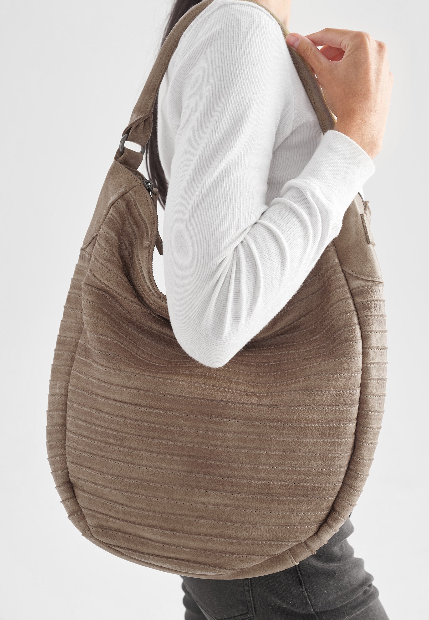 FREDsBRUDER- Bags- Gürteltier S- black / OS-caramel / OS-dirty stone / OS-sky blue / OS