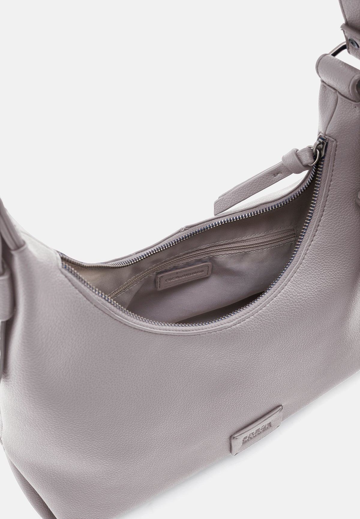 Hobo-Handtasche warmes Grau mit Reißverschlussinnenfach und Markenplakette
