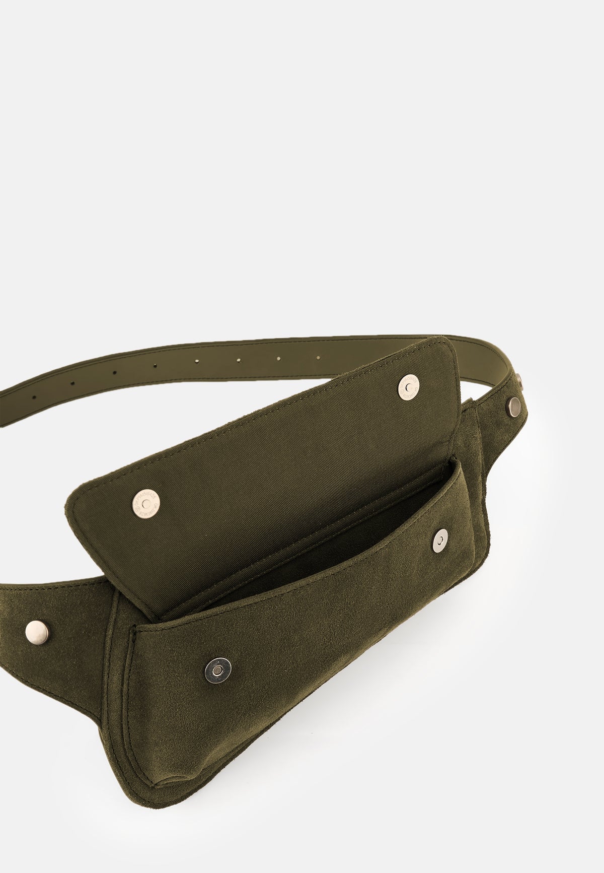 Gürteltasche Olivgrün mit zwei Druckknöpfen vorn und Innenfach mit Reißverschluss