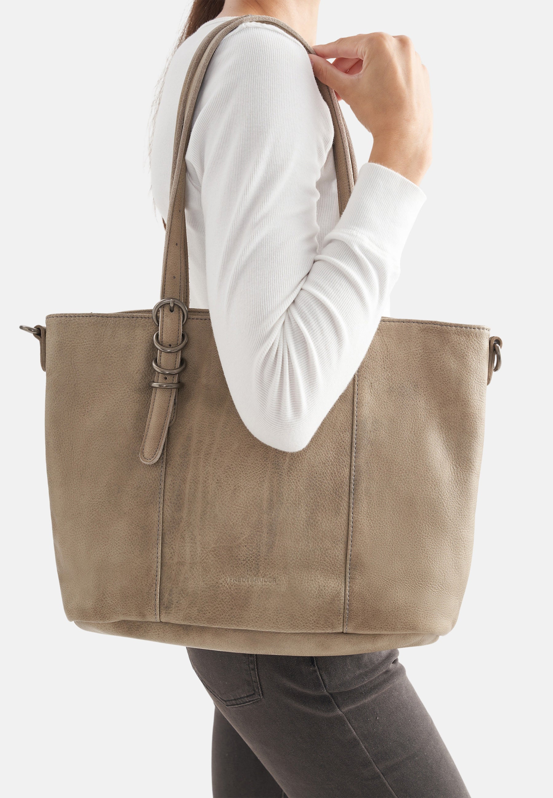 FREDsBRUDER- Handtaschen>Damen>Ledertaschen>Shopper Taschen- Ride Easy Shopper- black / OS-caramel / OS-dirty stone / OS