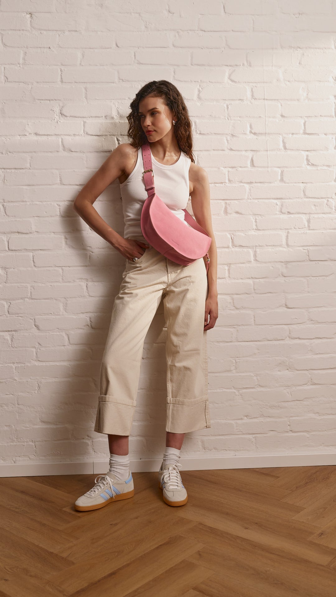 Carry Me Cool Midi Shoulderbag