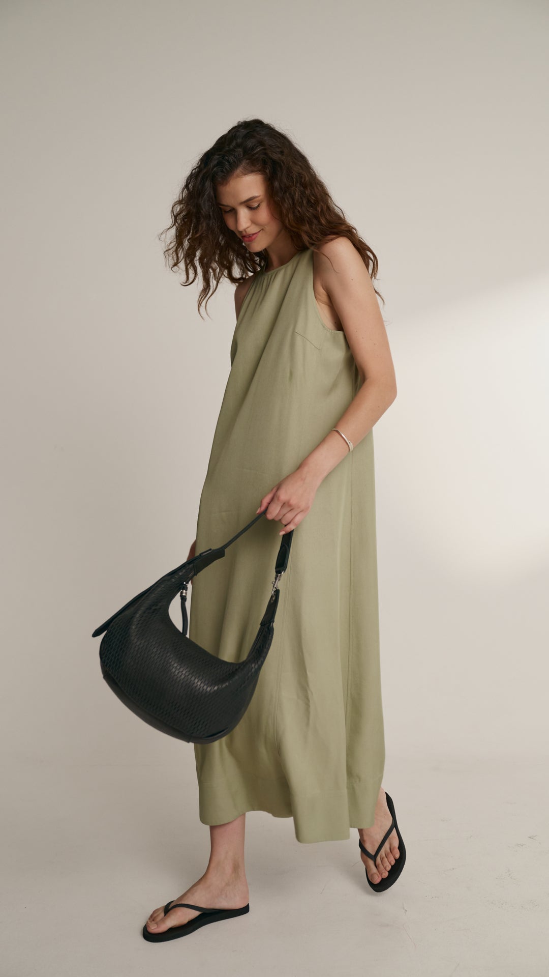 Soft Cut Round Crossbag