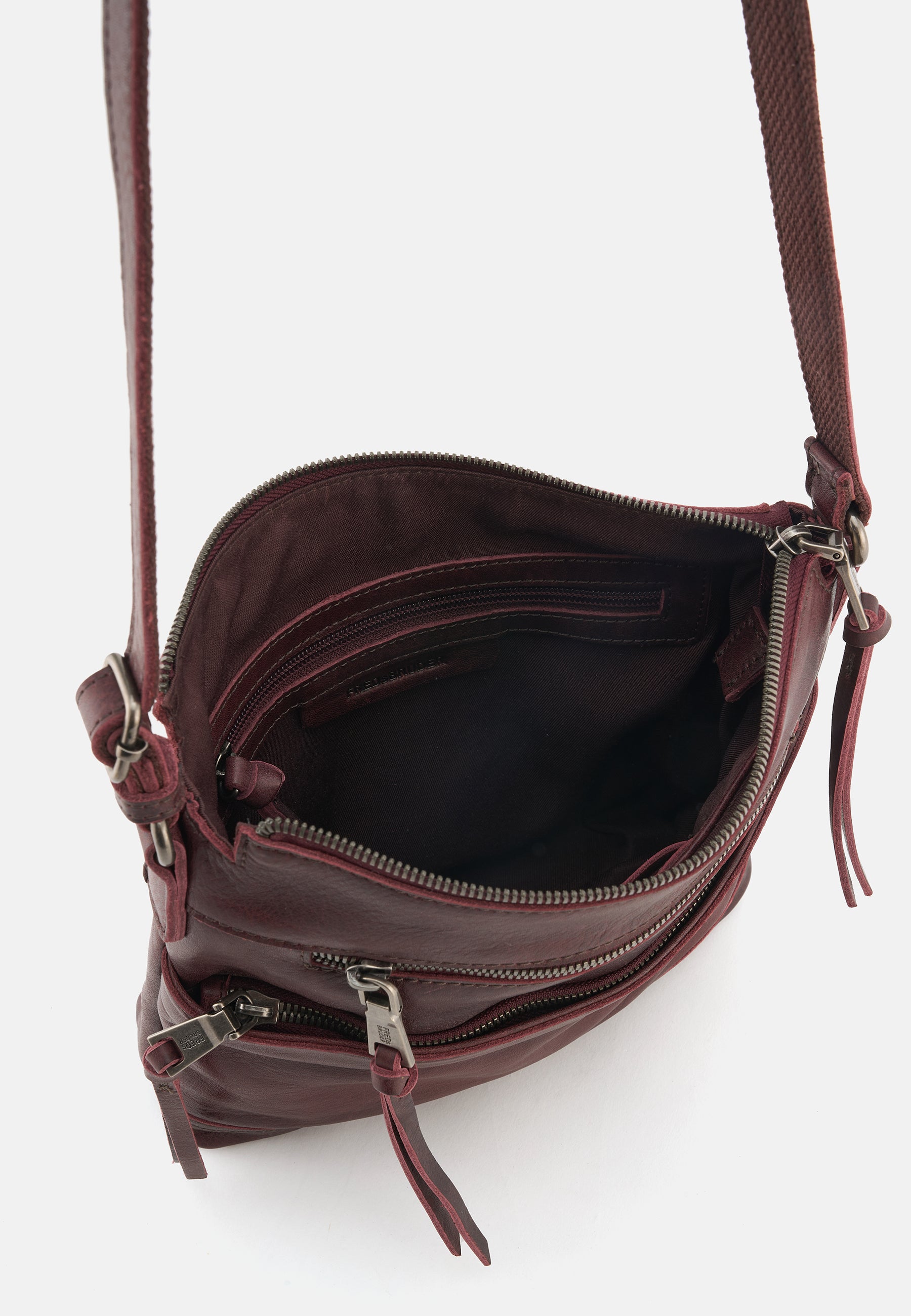 My Old Friend Crossbag With Front Zipper