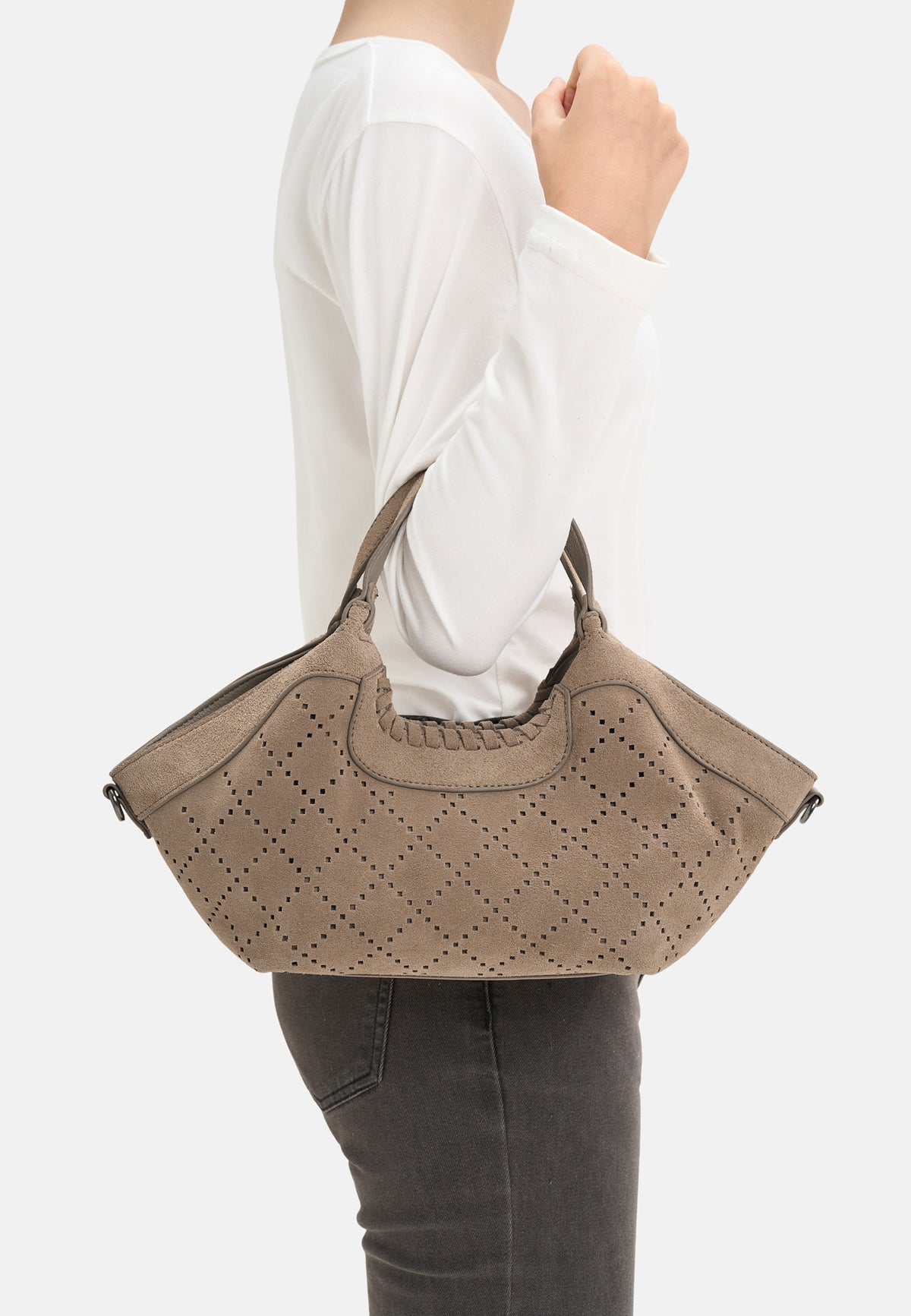 Kleine Shopper-Tasche in Taupe mit Lochmuster-Rauten, kurzen Henkeln und abnehmbarem Riemen