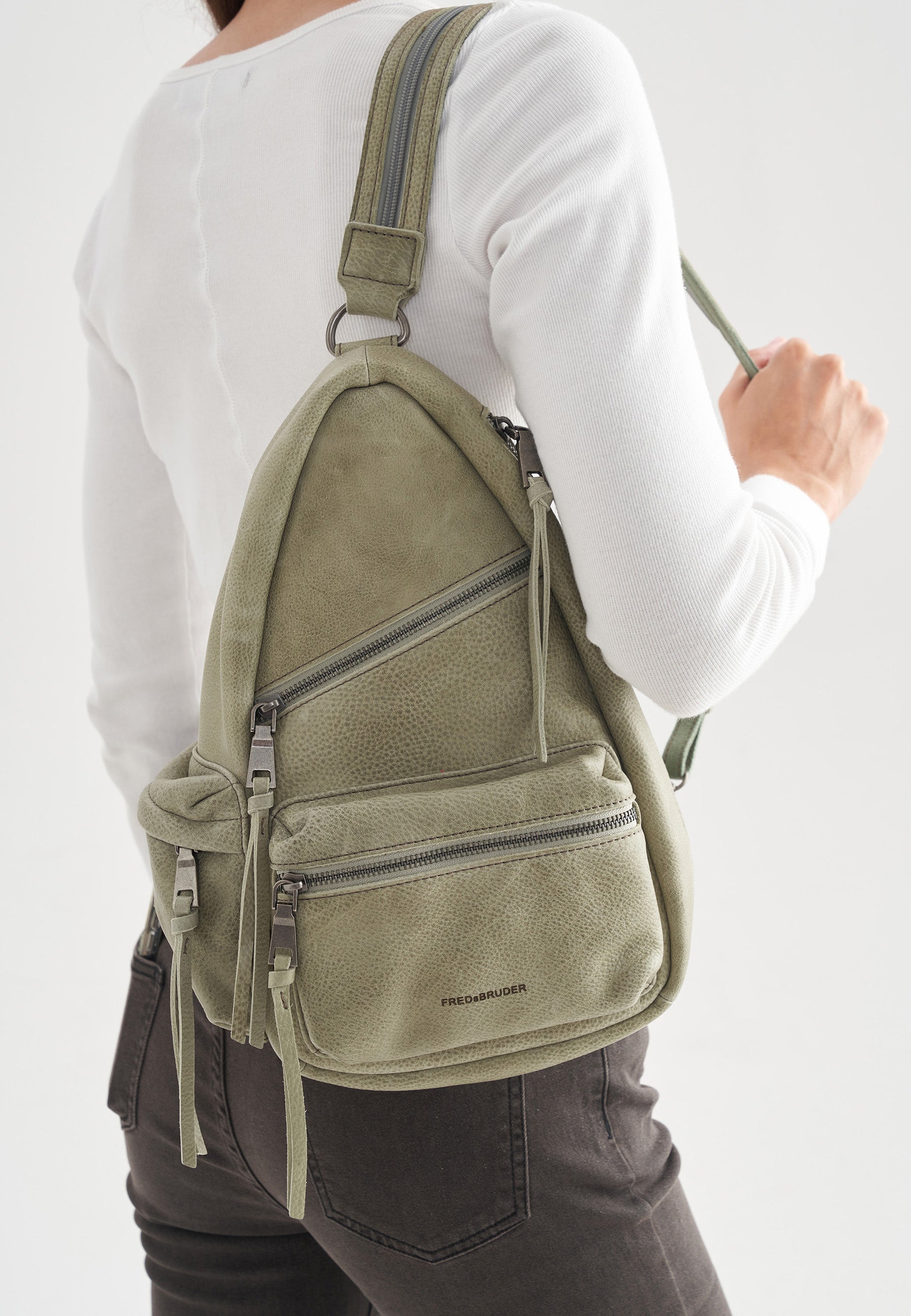 FREDsBRUDER- Handtaschen>Damen>Ledertaschen>Rucksack>Leder Rucksack- My Old Friend Backpack- black / OS-caramel / OS-cactus / OS-sky blue / OS-lavender / OS
