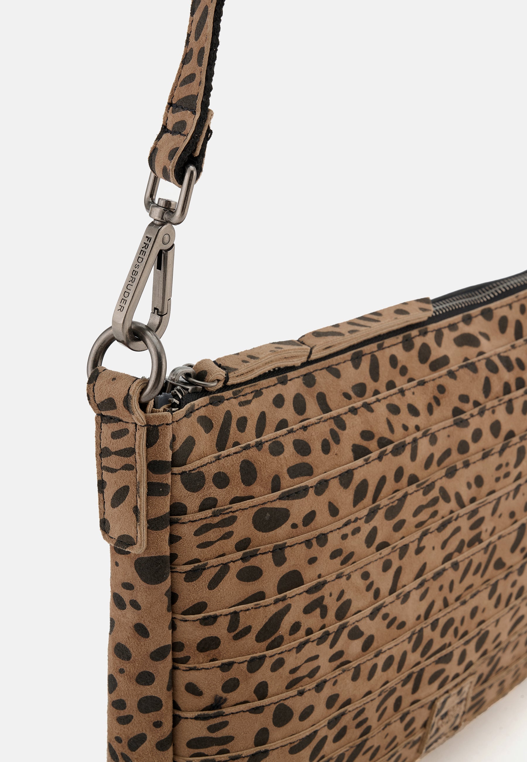 Layer Crossbag Edition